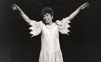 Shirley Bassey at London Albert Hall Fashion Aid 1985 Press Photo