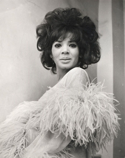 Shirley Bassey James Bond Goldfinger Live Sweden BBC Large 1969 Press Photo