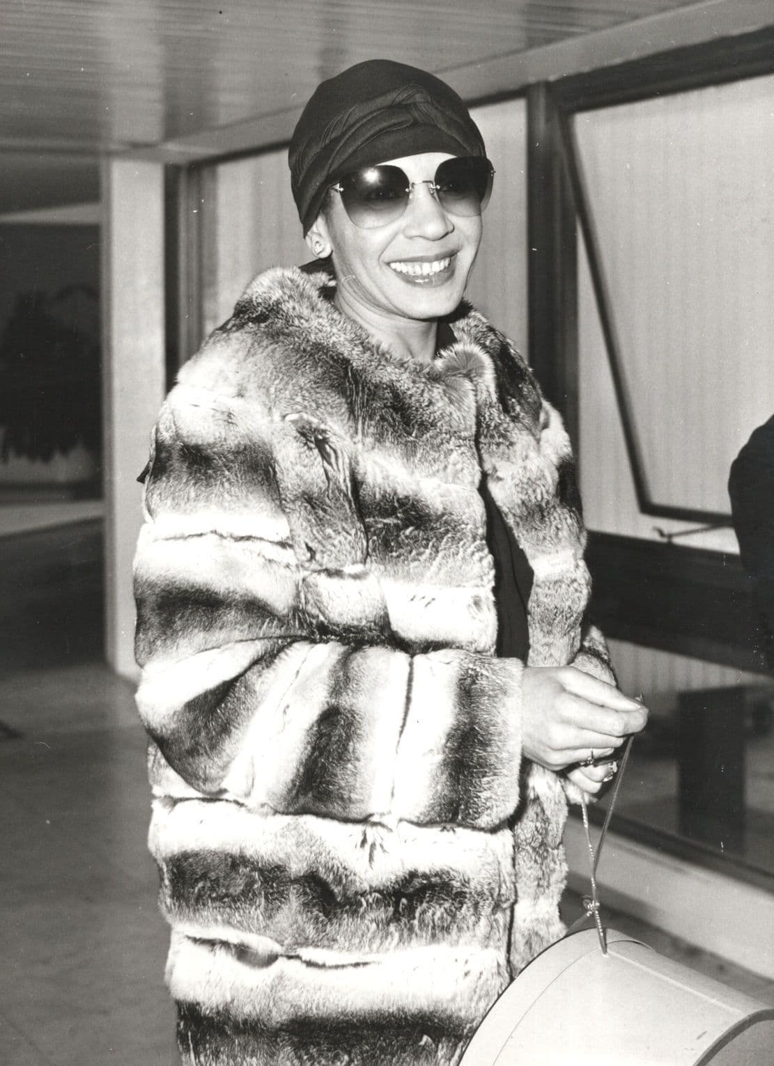 Shirley Bassey Los Angeles Airport Australia Live Concerts Press Photo