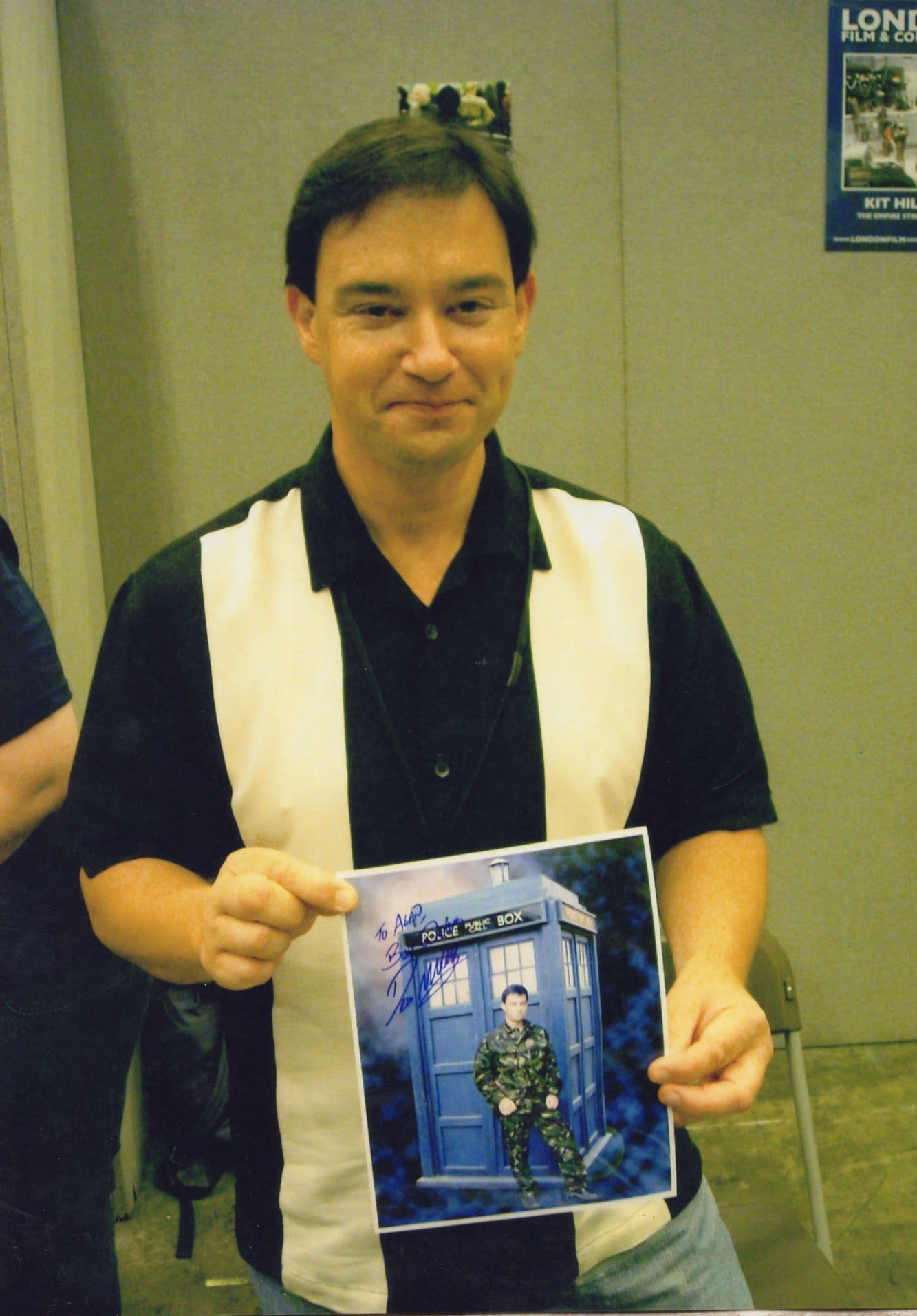 Simon Dutton Dr Who The Saint 10x8 Ultimate Hand Signed & COA 2x Photo s