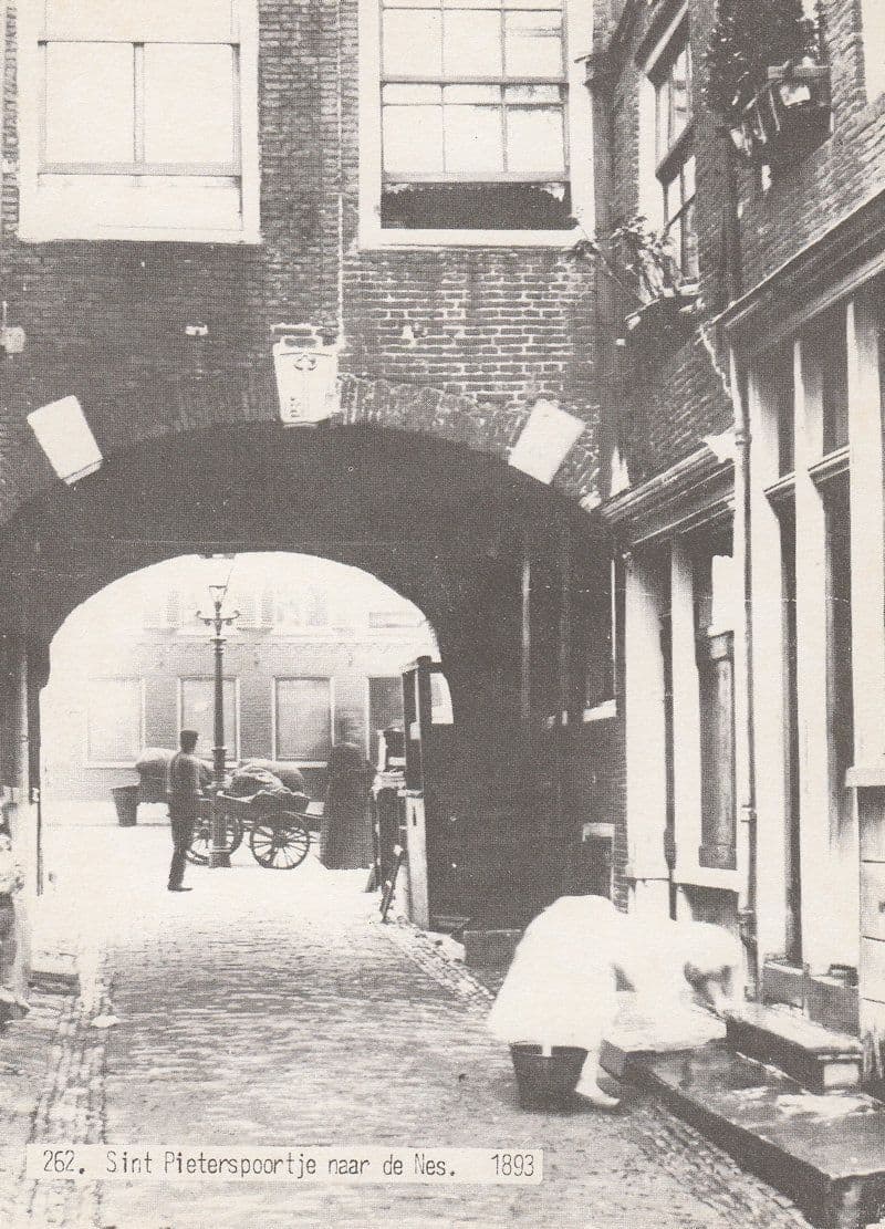 Sint Pieterspoortje Naar De Nes in 1893 Postcard