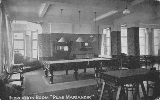 Snooker Games Room at Plas Mariandir Llandudno Wales Postcard