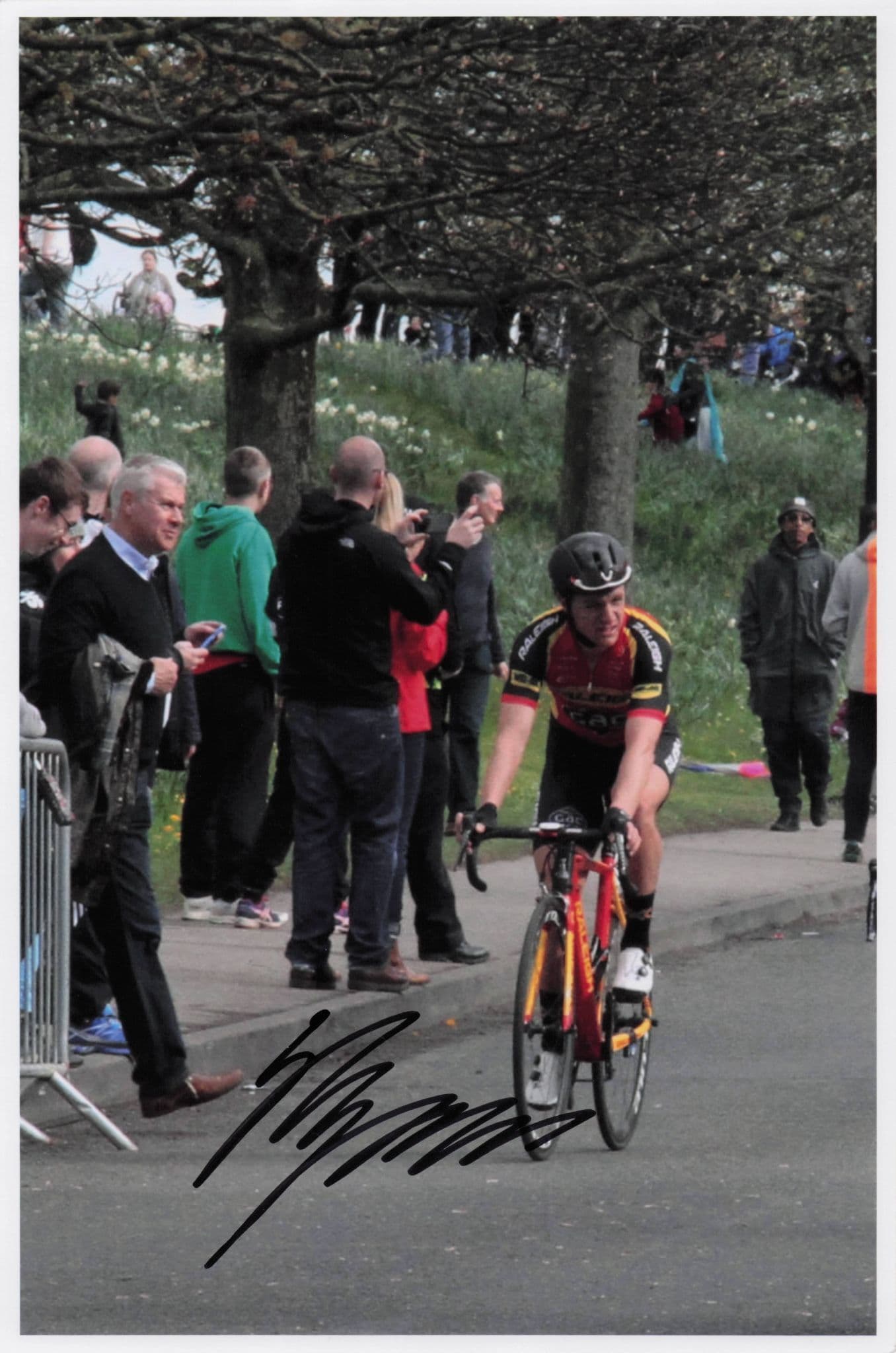 Steve Lampier British Cycling 2015 Tour De Yorkshire 12x8 Hand Signed Photo