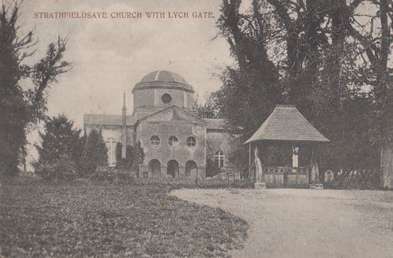 Strathfieldsaye Church Victoria Australian Old WW1 Wartime Postcard