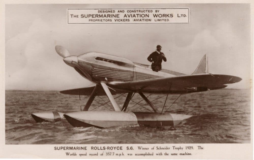 Submarine Rolls Royce 1929 Schneider Trophy Winner RPC Postcard