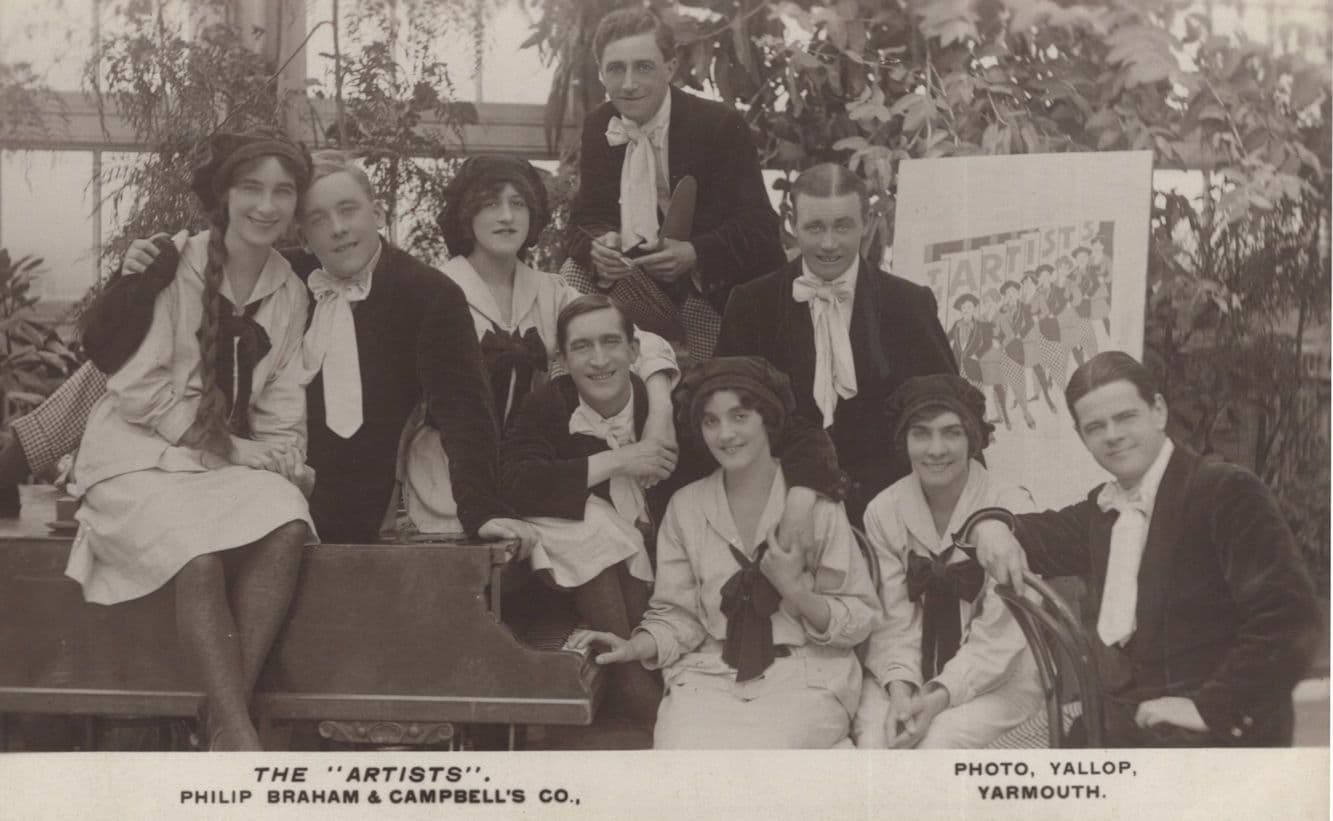 The Artists Great Yarmouth Piano Theatre Act Norfolk Antique Postcard