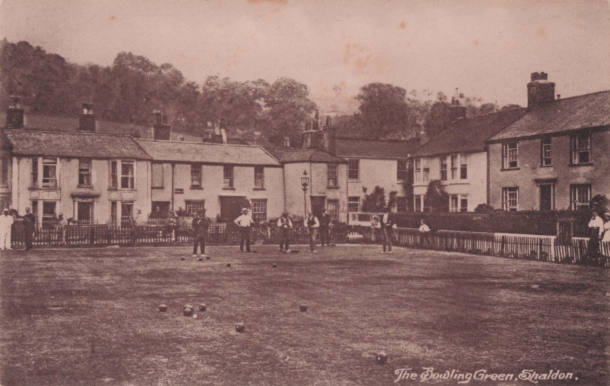 The Bowling Green Shaldon Devon Antique Rare Bowls Postcard