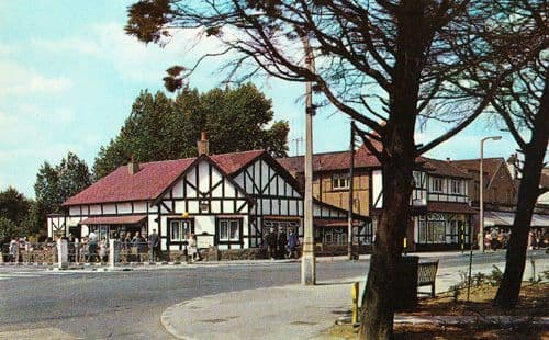 The Haystack Canvey Island Inn Pub 1970s Essex Stunning Vintage Photo Postcard