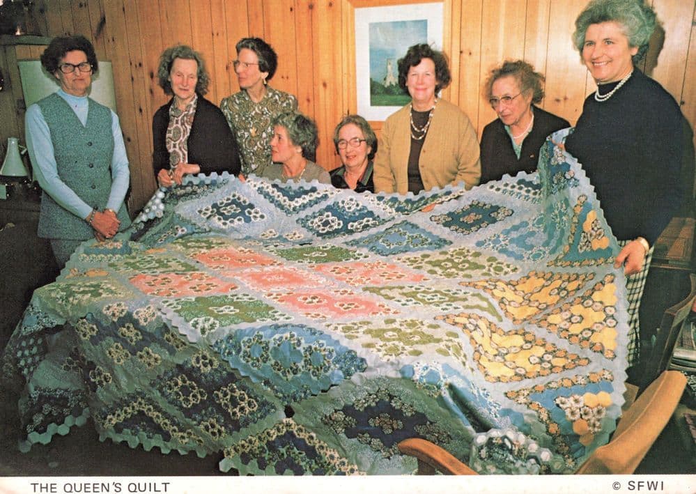 The Queen Quilt Embroidery Exhibit Surrey 1980s Postcard