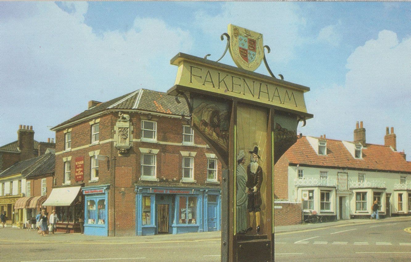The Town Sign Norwich Street Fakenham Norfolk Jarrolds Postcard