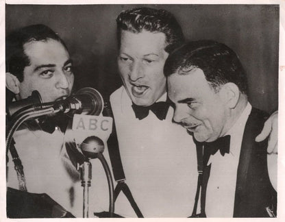 Thomas Dewey Robert Merrill Danny Kaye Live 1949 Press Photo