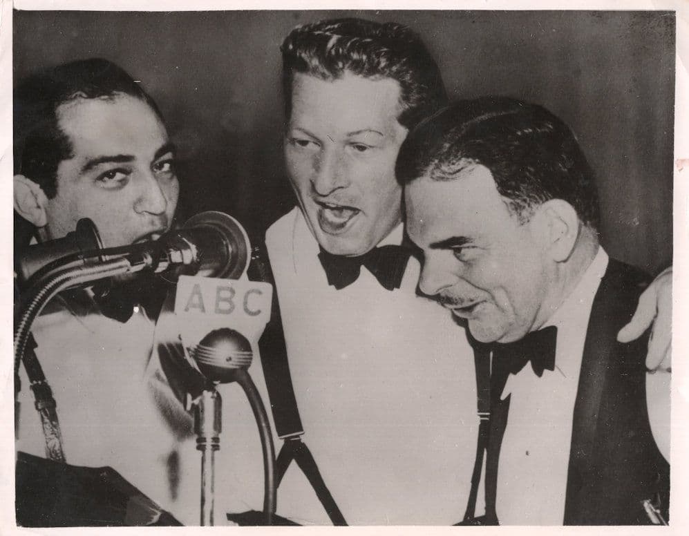 Thomas Dewey Robert Merrill Danny Kaye Live 1949 Press Photo