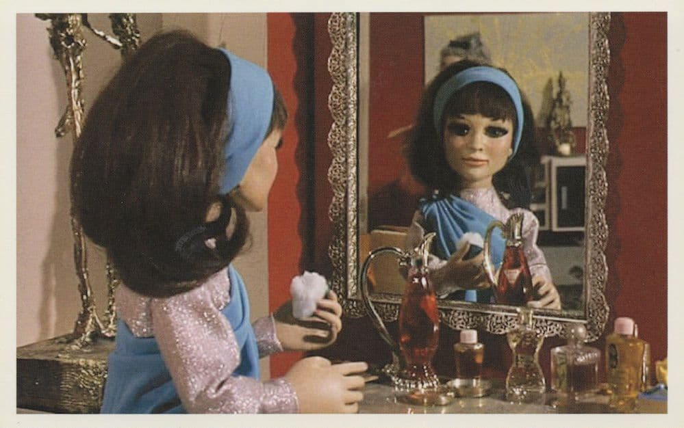Tin Tin Kyrano in End Of The Road Episode Thunderbirds Postcard