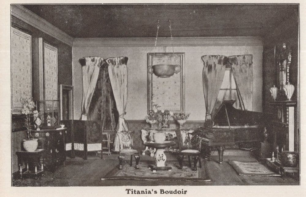 TitaniaÔøΩs Boudoir Puppenhaus Mobel Dolls House Postcard