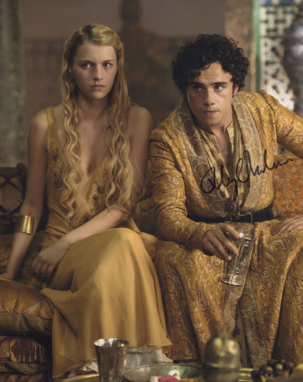 Toby Sebastian Game Of Thrones Stunning 10x8 Hand Signed Photo