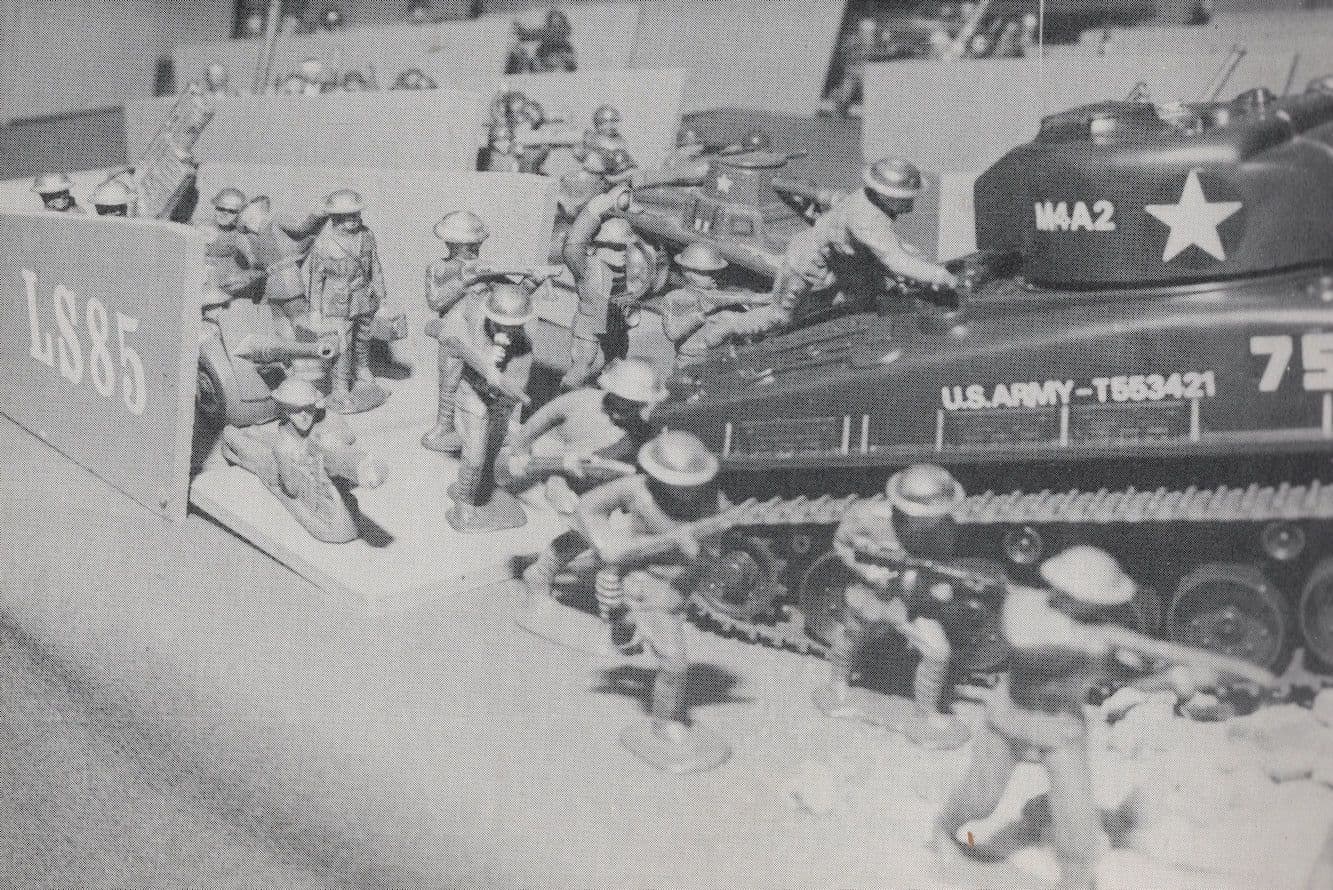 Toy Soldiers USA Tanks Army Groups Rare Military Postcard