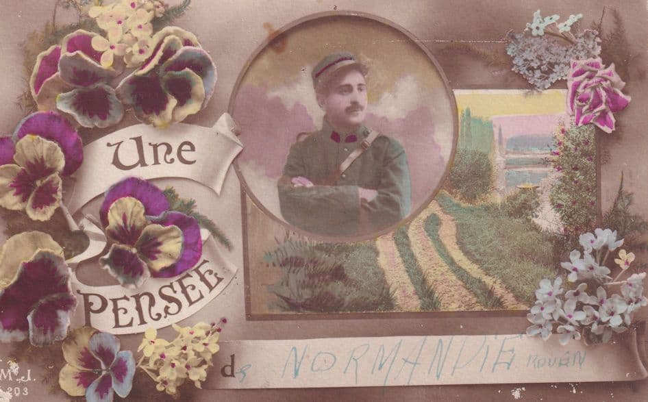 Une Persee French Military Soldier War WW1 France Postcard
