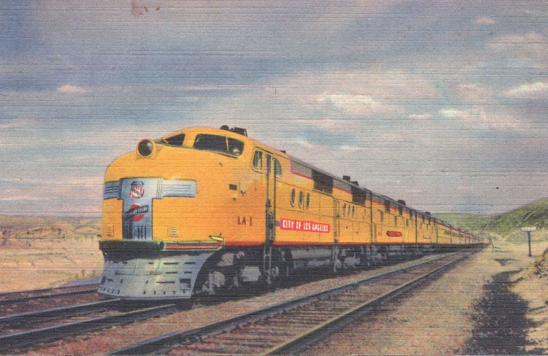 Union Pacific Streamliner City of Los Angeles USA Mint Linen Old Railway Postcard