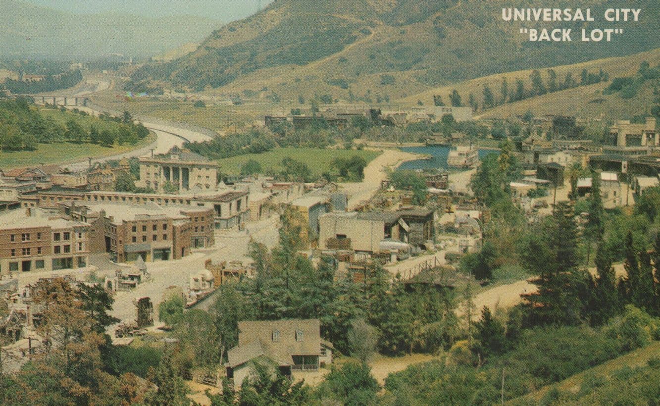 Universal City Studios City Back Lot New York TV Set USA Postcard