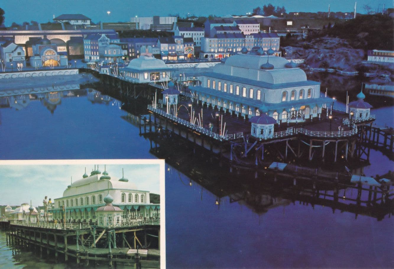 Victorian Dorset Pier Miniature Seaside 1970s Tucktonia Model Postcard