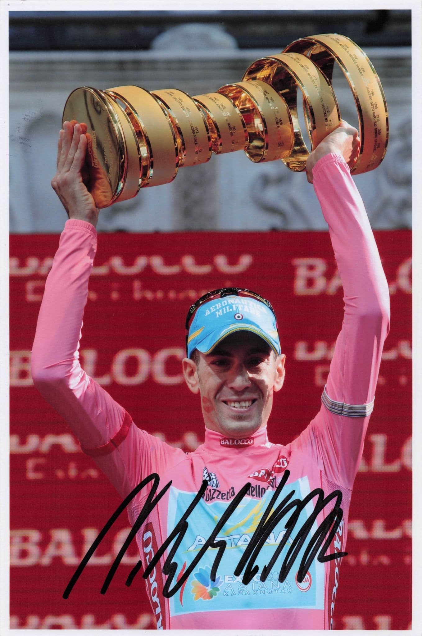 Vincenzo Nabali Italian Cycling 2013 Giro D'Italia 12x8 Hand Signed Photo