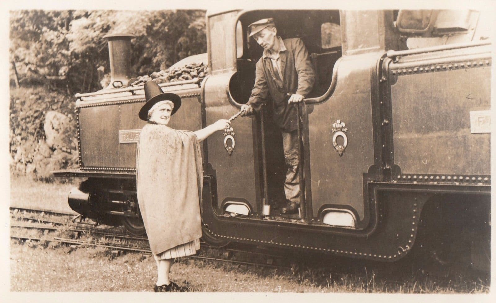 Wales Train Guard Helps Lady Hat Fashion Train Antique Real Photo Welsh Postcard