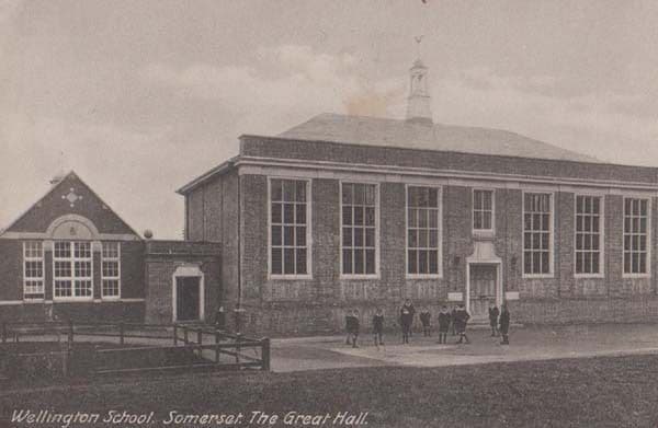 Wellington School Somerset The Great Hall Vintage Postcard