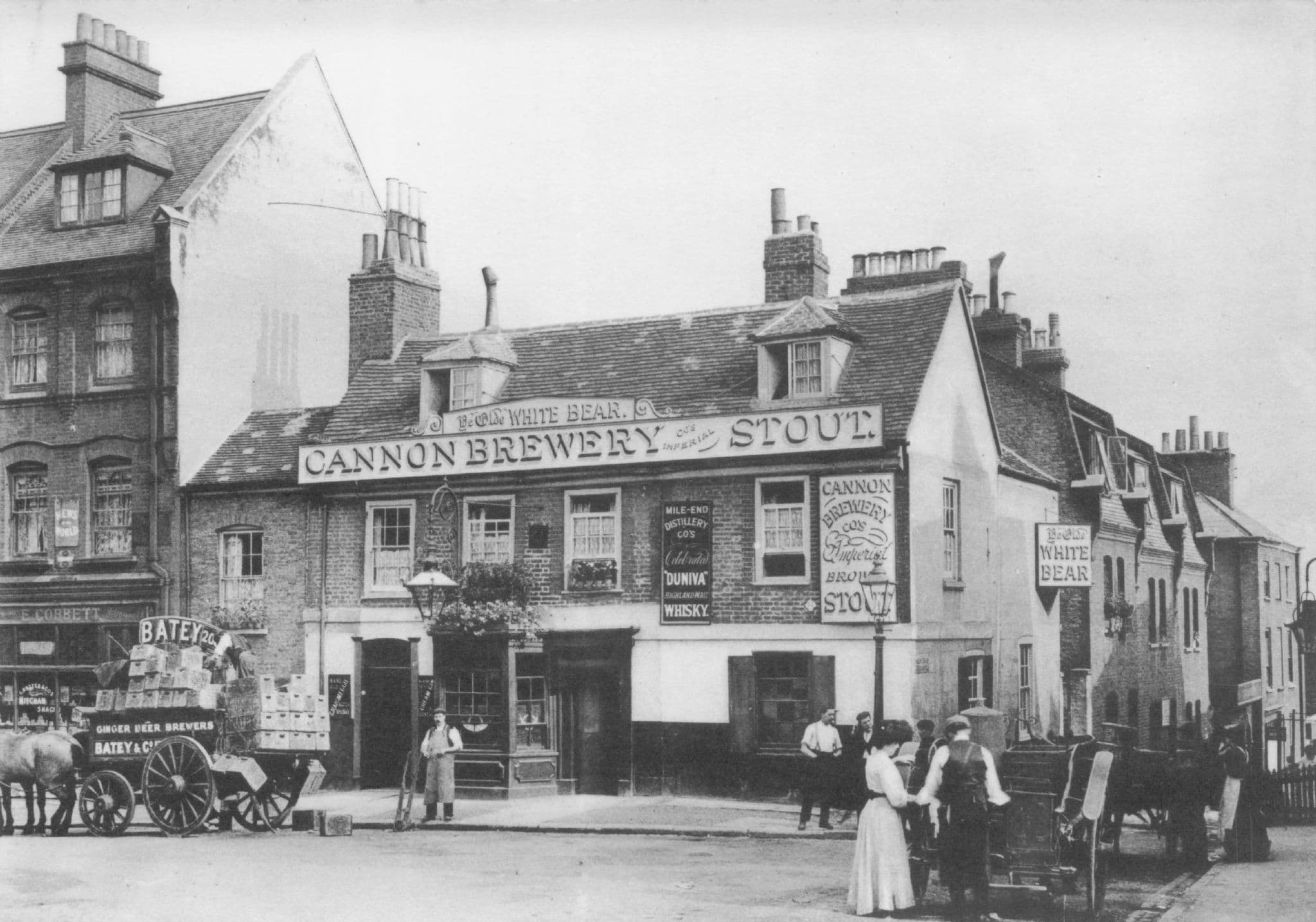 White Bear Pub in 1903 Well Road Hampstead London Rare Photo Postcard