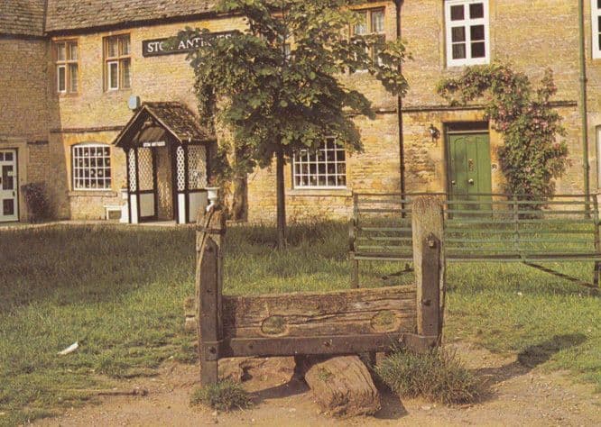 Woolstaplers Hall Tourist Guide Shop Grocers Chipping Camden 2x Postcard s