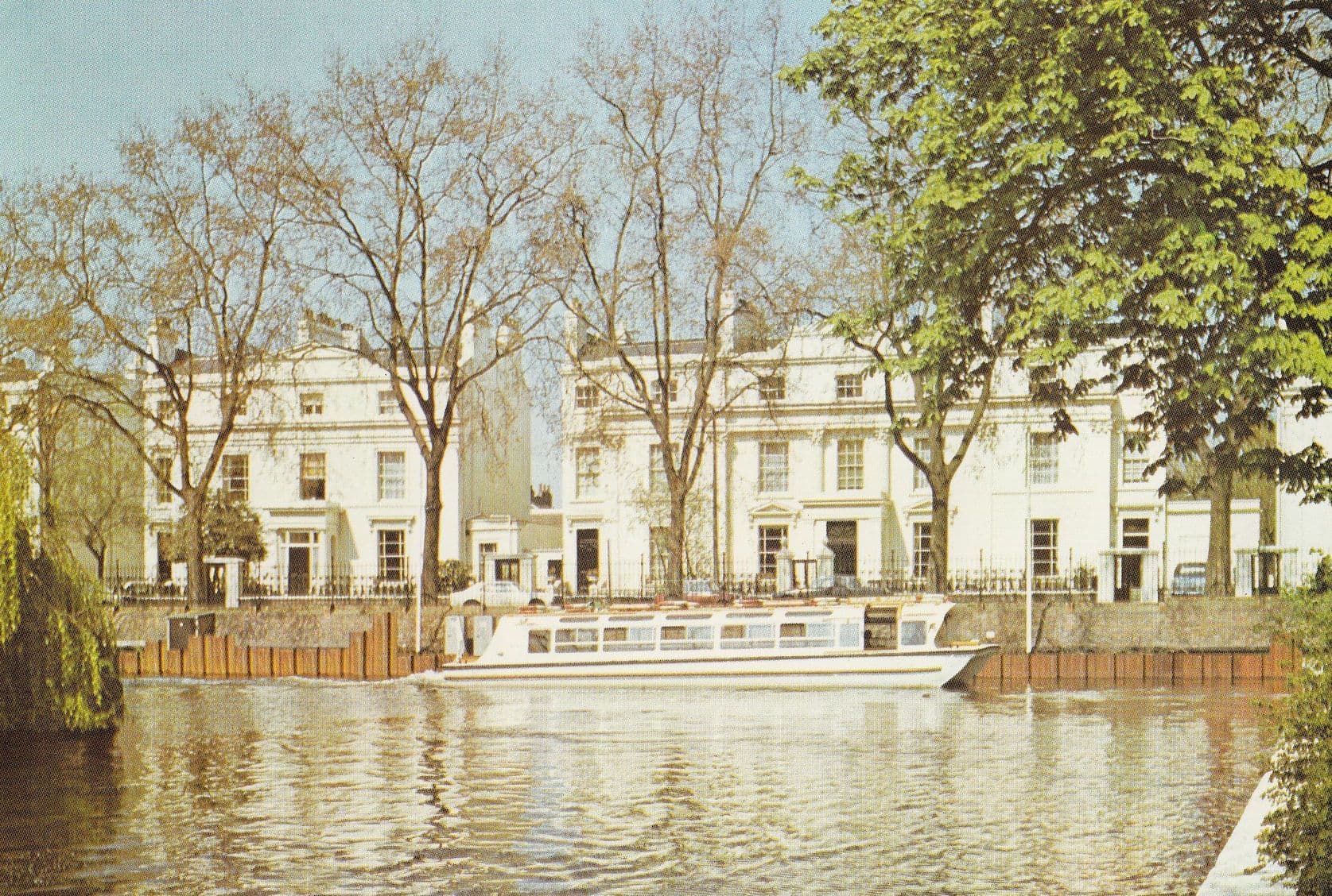 Zoo Waterbus at Paddington Basin London Gipsy Boat Cruisers Postcard
